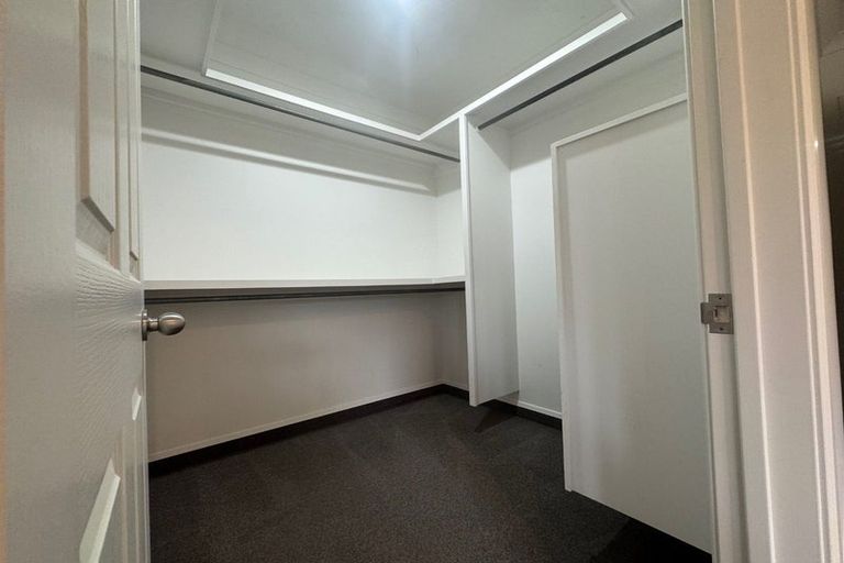 Photo of property in 1 Washington Place, Havelock North, 4130