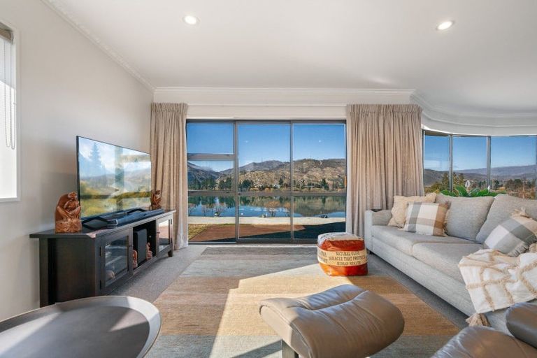 Photo of property in 26 Matthews Crescent, Cromwell, 9310