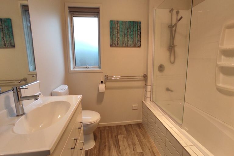 Photo of property in 947 Colombo Street, St Albans, Christchurch, 8014