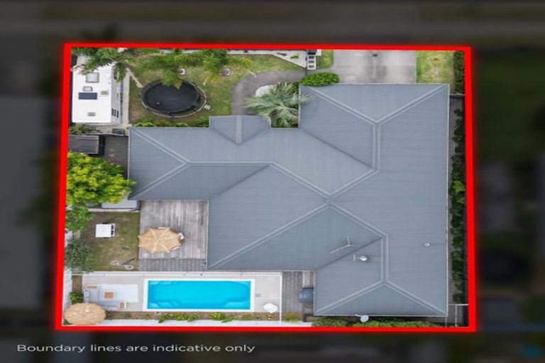 Photo of property in 24 Raiha Street, Papamoa Beach, Papamoa, 3118