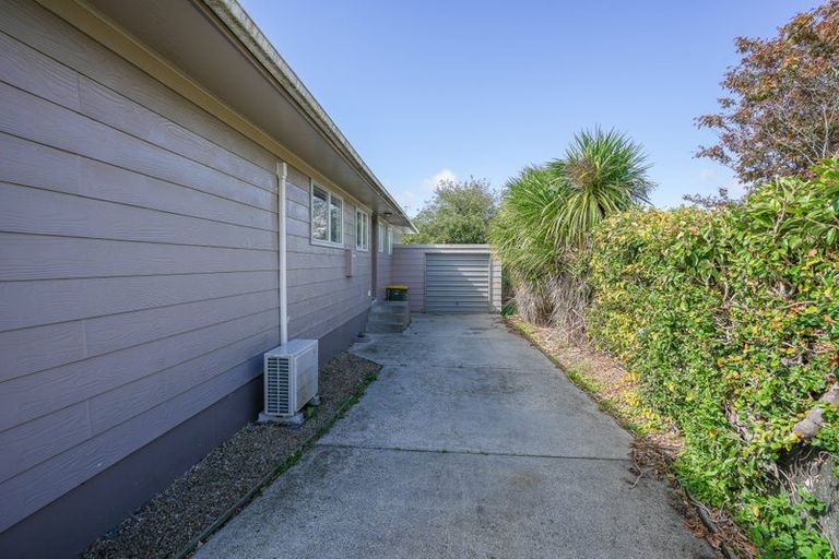 Photo of property in 5 Leonard Place, Dinsdale, Hamilton, 3204