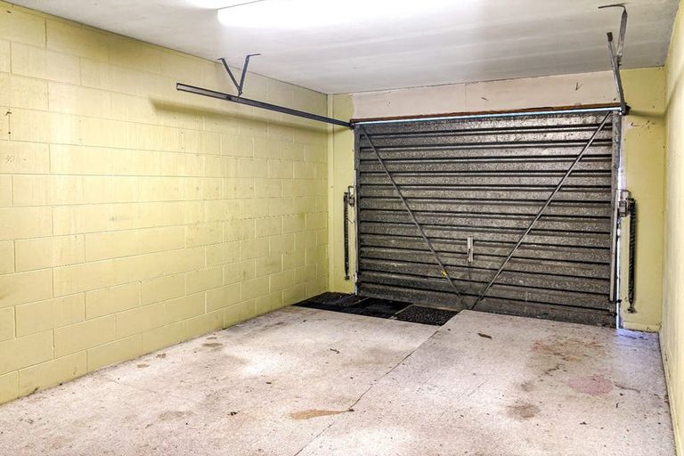 Photo of property in 4b Earnley Street, Rangiora, 7400