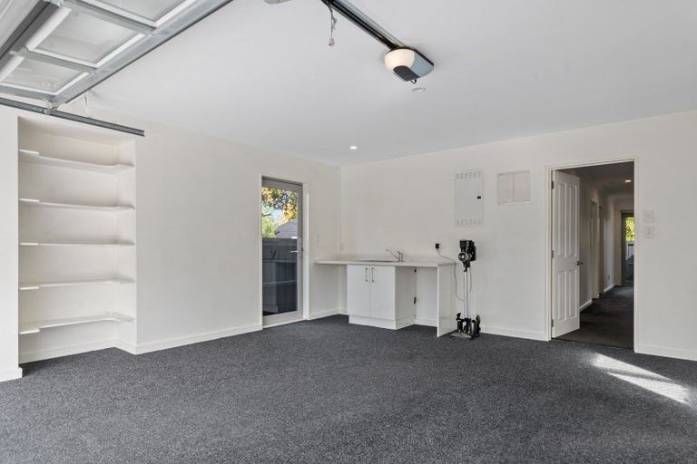 Photo of property in 87 Wairakei Road, Bryndwr, Christchurch, 8053