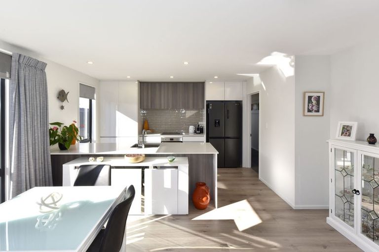 Photo of property in 12 Croydon Street, Woodend, 7610