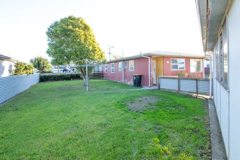 Photo of property in 10 Bruce Place, Highbury, Palmerston North, 4412