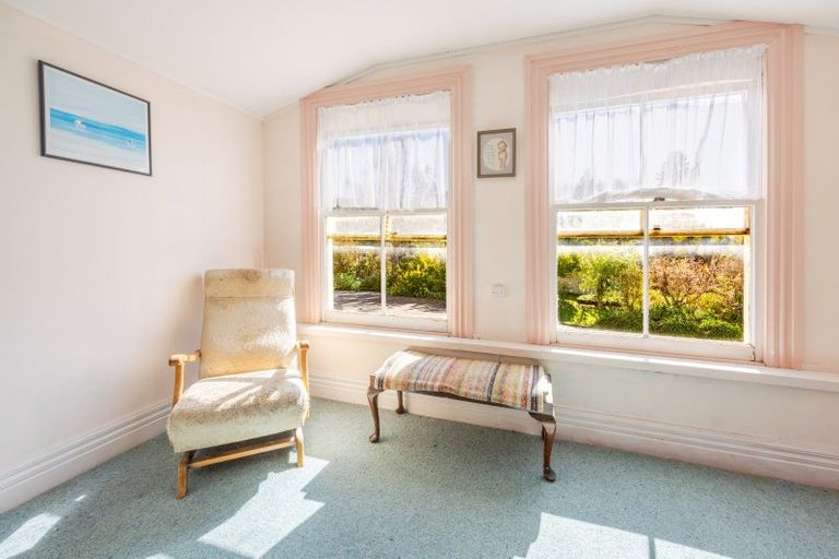 Photo of property in 10 Rose Street, Waipawa, 4210