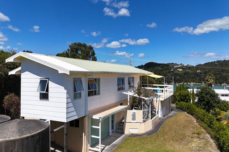Photo of property in 28 Okiato Road, Okiato, Russell, 0272