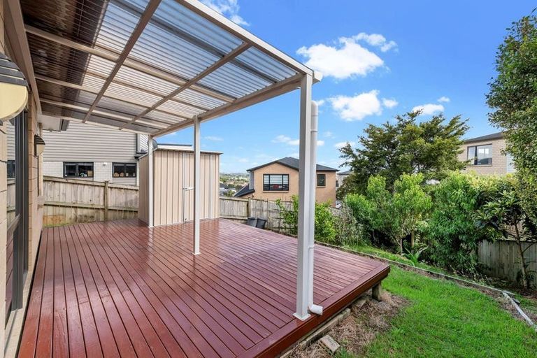 Photo of property in 17 Gospel Heights, Flat Bush, Auckland, 2019