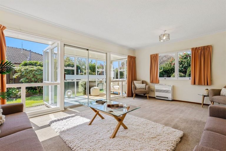Photo of property in 208 Waimairi Road, Ilam, Christchurch, 8041