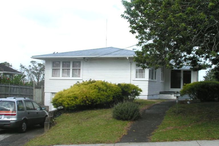 Photo of property in 2/22 Lyttelton Avenue, Forrest Hill, Auckland, 0620