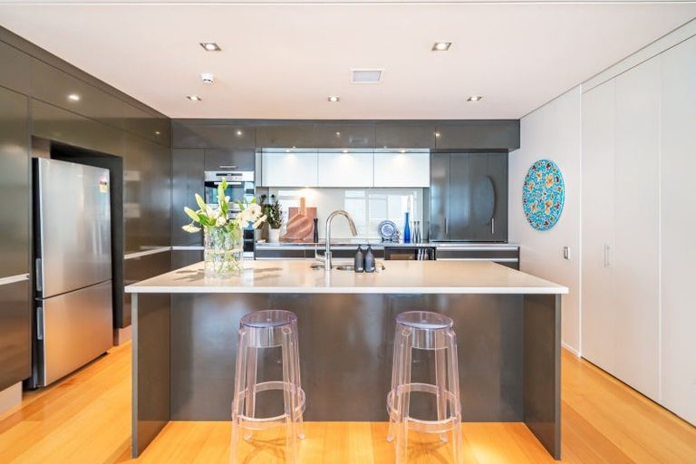 Photo of property in Trieste, 346u1 Oriental Parade, Oriental Bay, Wellington, 6011