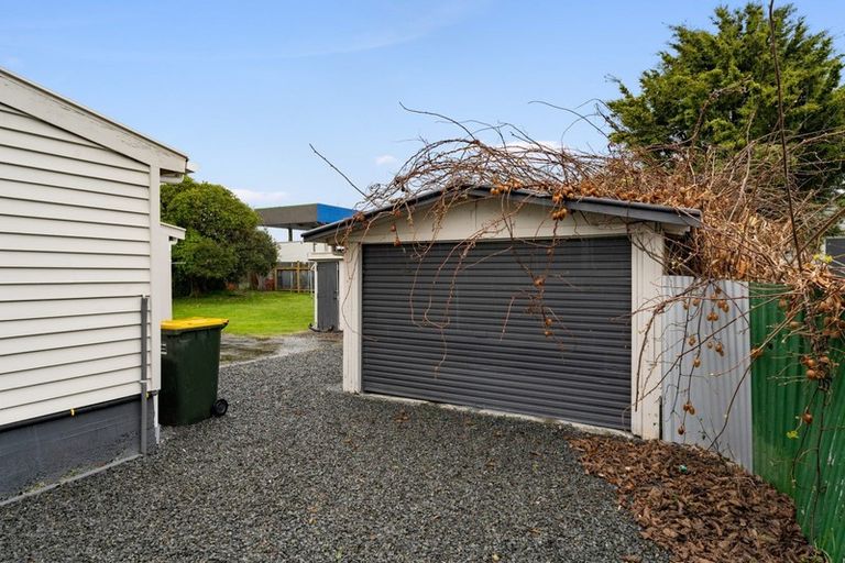Photo of property in 3 Raukawa Street, Otaki, 5512