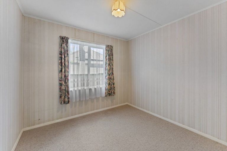 Photo of property in 4 Heath Street, Wainuiomata, Lower Hutt, 5014