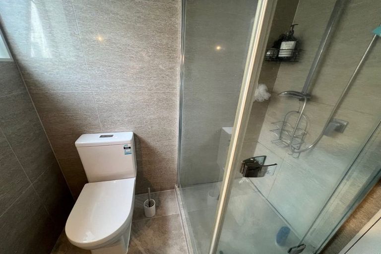 Photo of property in 10c Carlos Drive, Flat Bush, Auckland, 2016