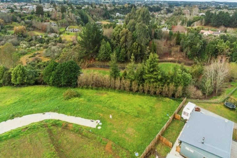 Photo of property in 21 Lily Way, Pyes Pa, Tauranga, 3112