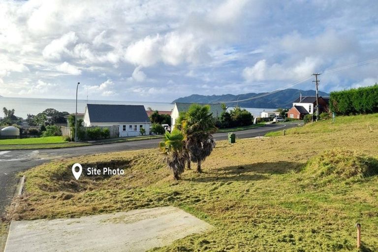 Photo of property in 1 Midgard Road, Coopers Beach, 0420