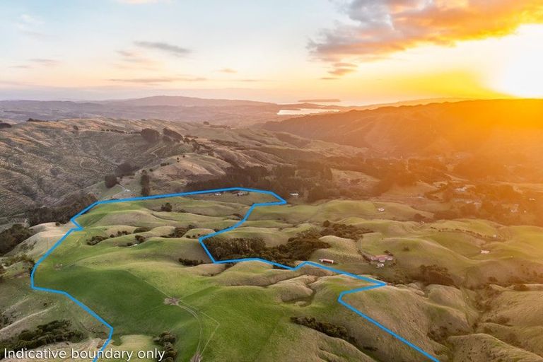 Photo of property in 492 Moonshine Hill Road, Moonshine Valley, Porirua, 5381