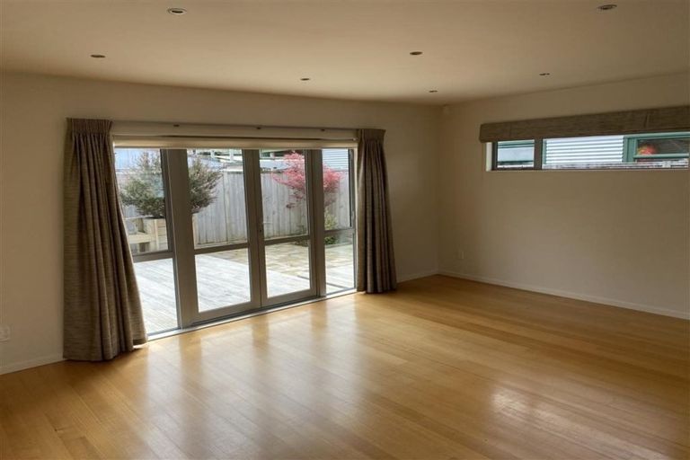 Photo of property in 250a Fergusson Drive, Heretaunga, Upper Hutt, 5018