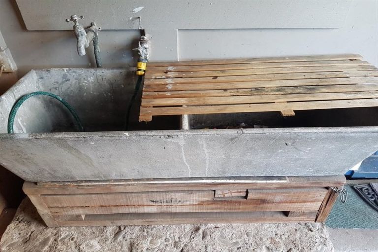 Photo of property in 153 Romilly Street, Westport, 7825