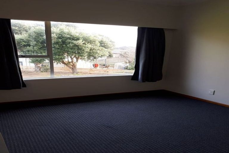 Photo of property in 8 Tahi Road, Paraparaumu Beach, Paraparaumu, 5032