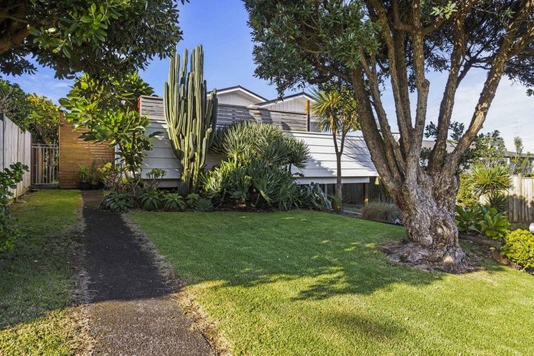 Photo of property in 71 Marama Crescent, Spotswood, New Plymouth, 4310