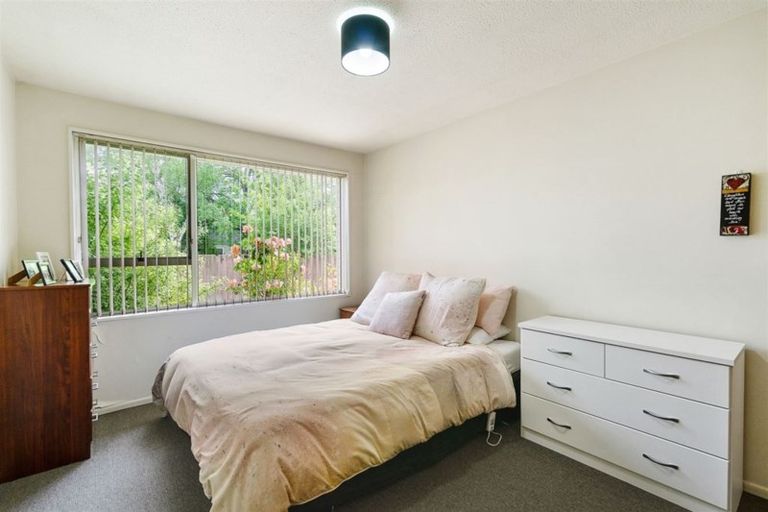 Photo of property in 3/104 Picton Avenue, Riccarton, Christchurch, 8011