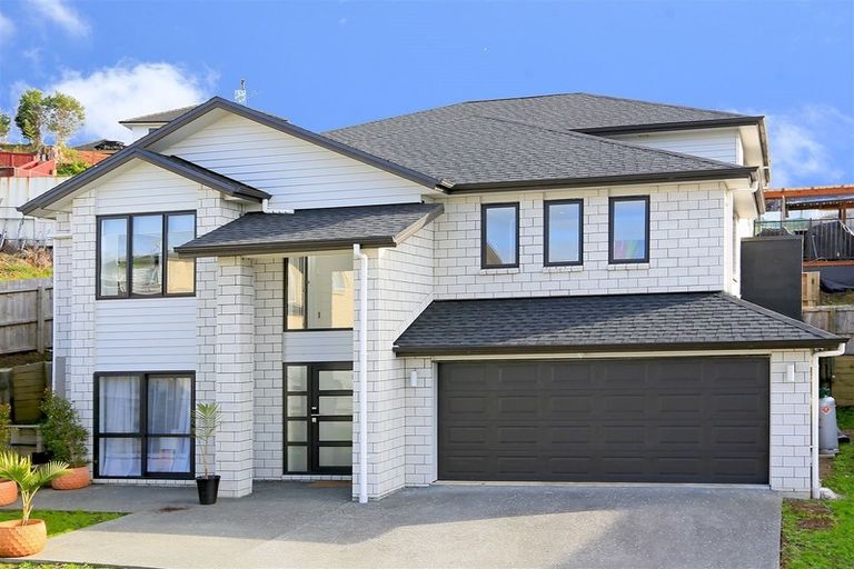 Photo of property in 10 Blewitt Court, Swanson, Auckland, 0614