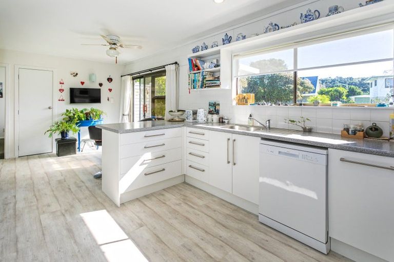 Photo of property in 5 Cory Wright Drive, Tairua, 3508