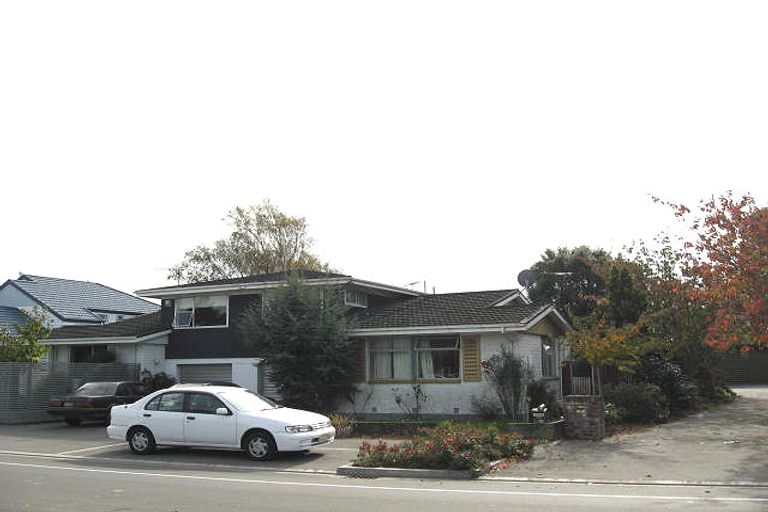 Photo of property in 2/90 Creyke Road, Ilam, Christchurch, 8041