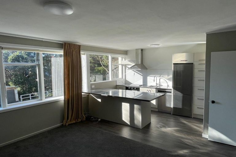 Photo of property in 4 Raroa Road, Kelburn, Wellington, 6012