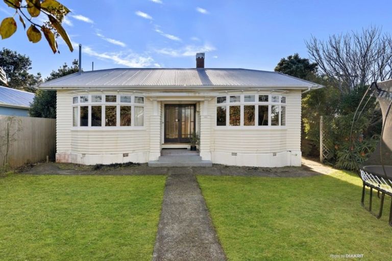 Photo of property in 121 Mornington Road, Brooklyn, Wellington, 6021