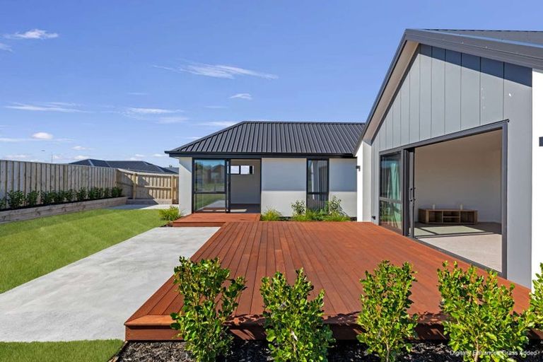 Photo of property in 1 Greig Crescent, Amberley, 7481