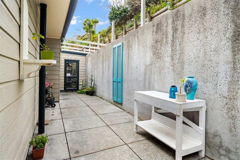 Photo of property in 4a Johnson Street, Onerahi, Whangarei, 0110