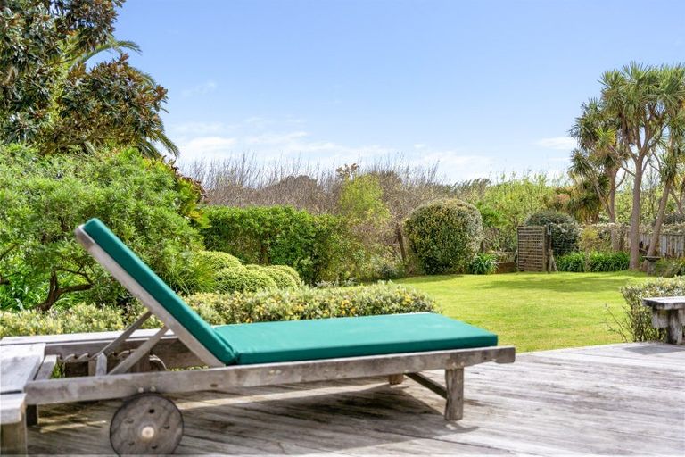 Photo of property in 7 Dodds Crescent, Otaki Beach, Otaki, 5512