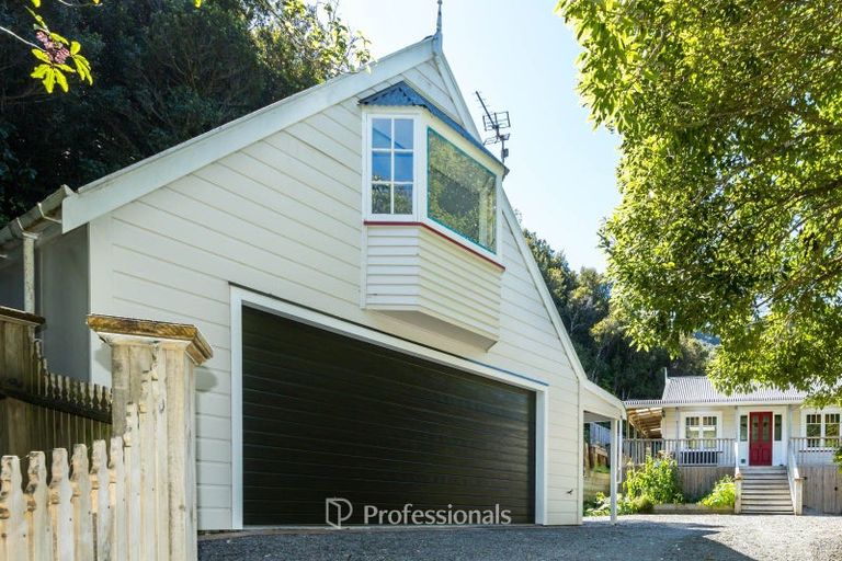Photo of property in 5/99 Horoeka Street, Stokes Valley, Lower Hutt, 5019