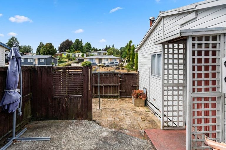 Photo of property in 74 Clyde Street, Tokoroa, 3420