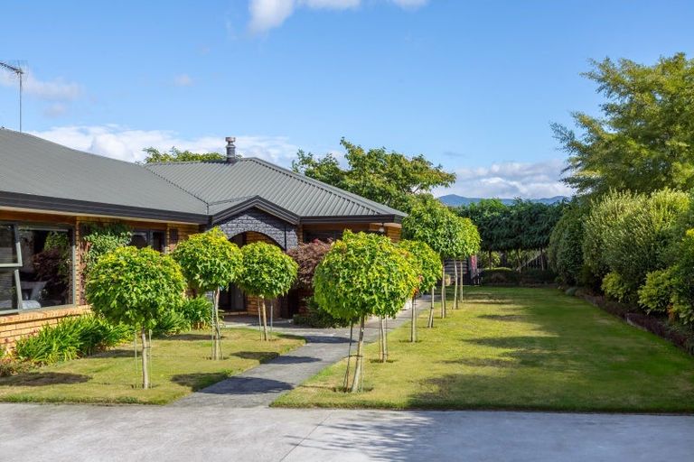 Photo of property in 1 Farley Avenue, Greytown, 5712