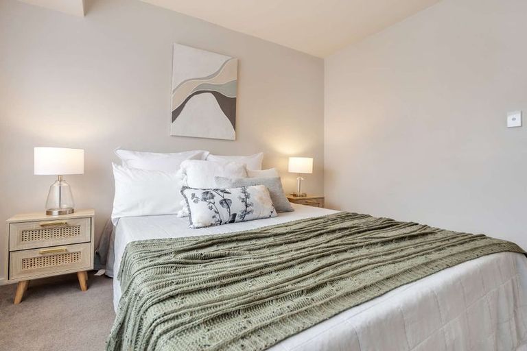 Photo of property in 6a Reynolds Road, Pukekohe, 2120