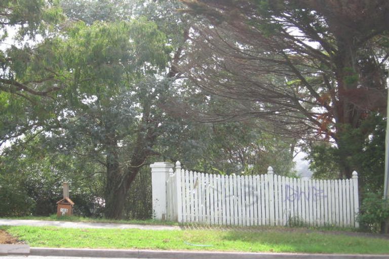 Photo of property in 103g Glengarry Road, Glen Eden, Auckland, 0602