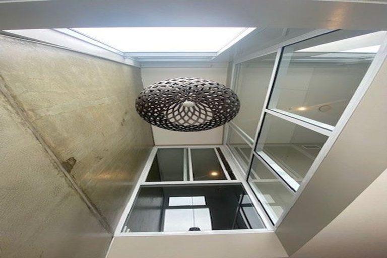 Photo of property in Canvas Apartments, 12/307 Willis Street, Te Aro, Wellington, 6011