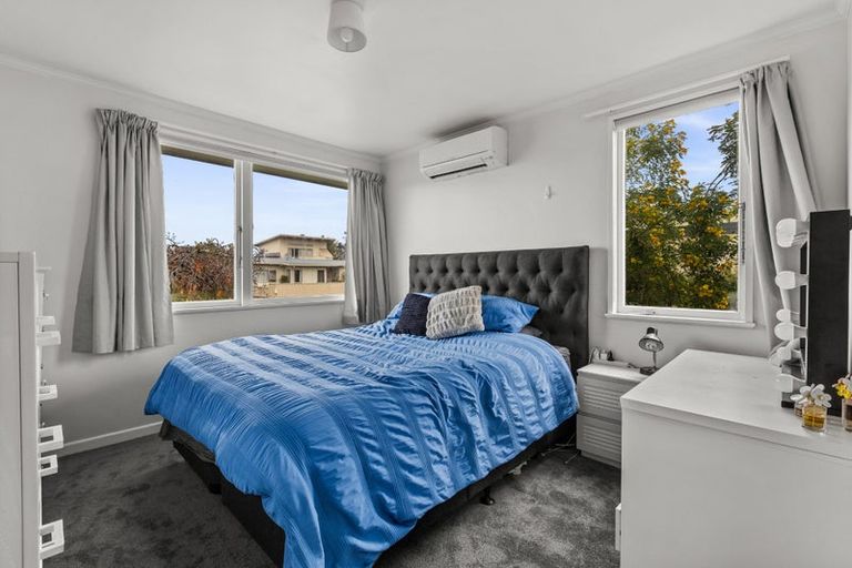 Photo of property in 32 Skerrett Crescent, Tamatea, Napier, 4112