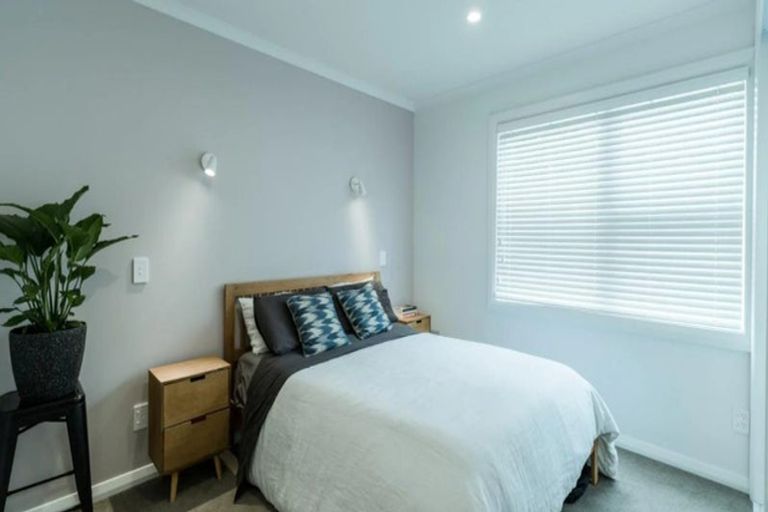 Photo of property in 63 Taylor Street, Cambridge, 3434