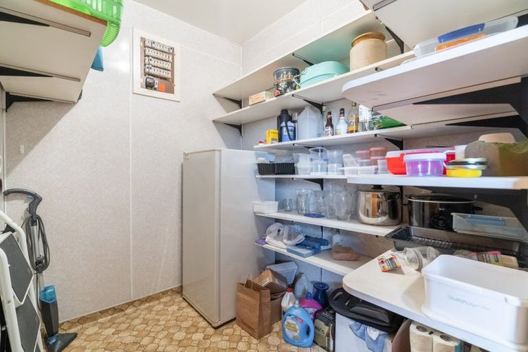 Photo of property in 18 Waterford Drive, Winton, 9720