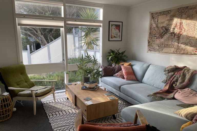 Photo of property in 151u8 Hataitai Road, Hataitai, Wellington, 6021