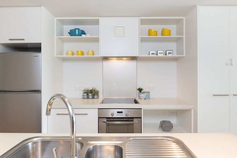 Photo of property in 102/332 Maunganui Road, Mount Maunganui, 3116