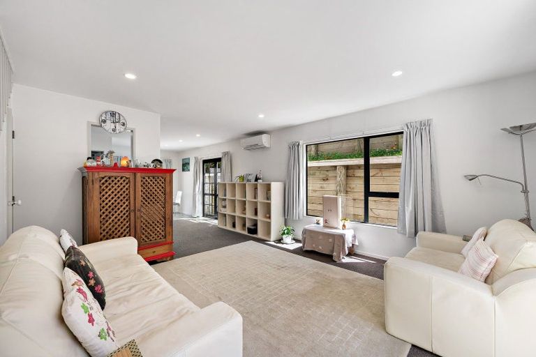 Photo of property in 27f1 Kanpur Road, Broadmeadows, Wellington, 6035