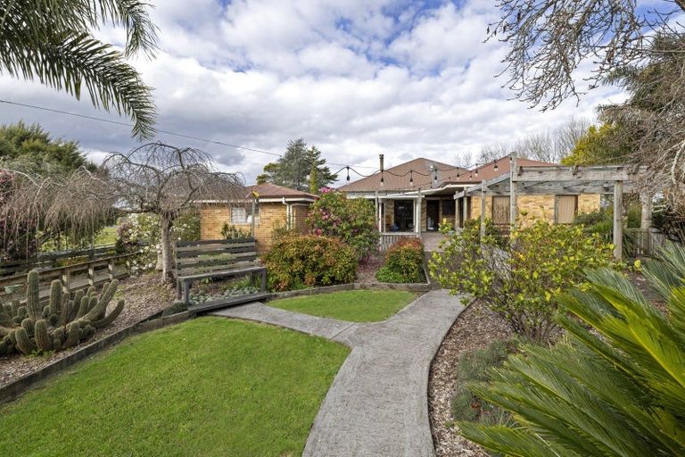 Photo of property in 802 Tuhikaramea Road, Ngahinapouri, Hamilton, 3290