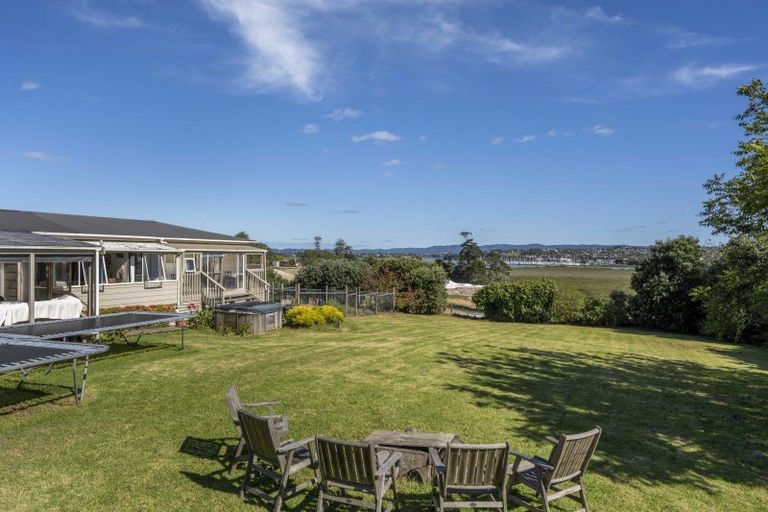 Photo of property in 2 Scott Road, Hobsonville, Auckland, 0616