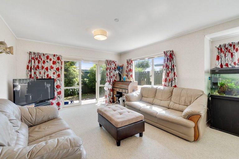 Photo of property in Cobham Close, 8/113 Cobham Drive, Hamilton East, Hamilton, 3216