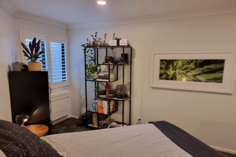 Photo of property in 13/22u Oriental Terrace, Oriental Bay, Wellington, 6011